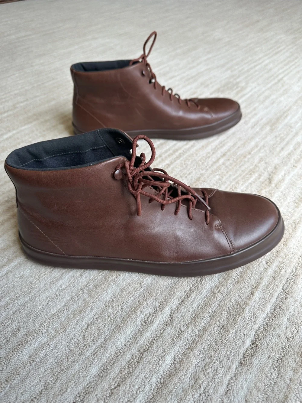 Like New Camper Chasis Sport Brown Leather Ankle Boot Chukka Style Sneaker Sz 11